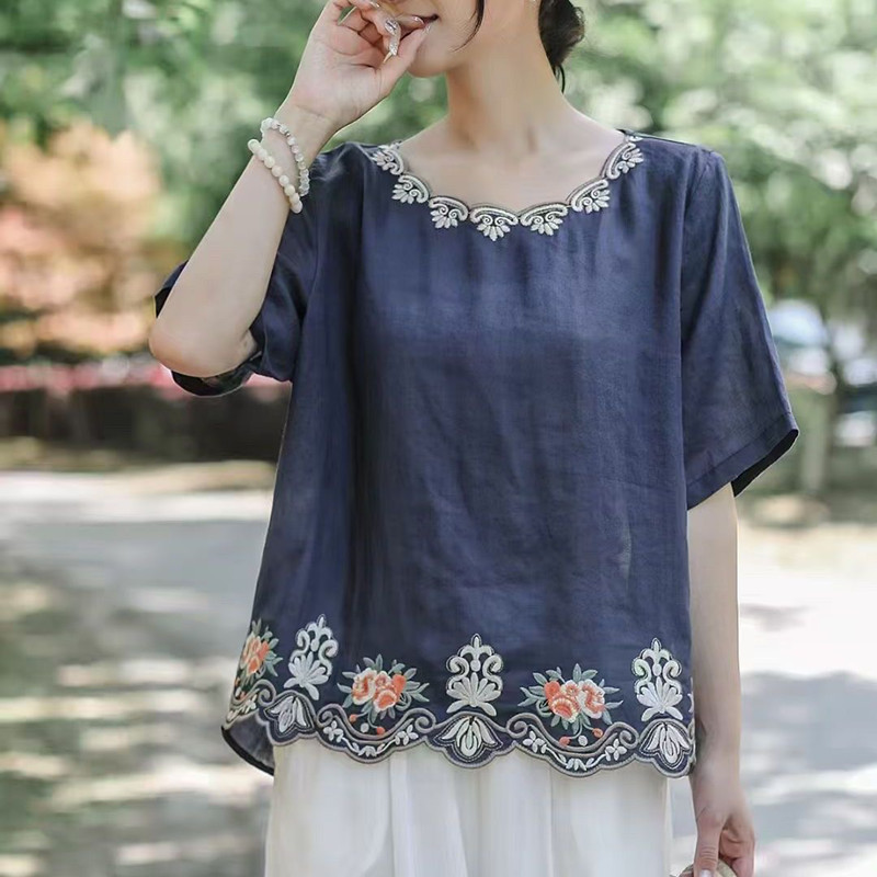文藝刺繡小衫